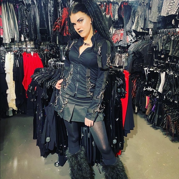 Meet the seller! ๐ค - Picture 5 of 6